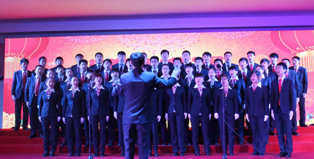 集团公司2015年元旦文艺晚会大合唱《Z6·尊龙「中国」官方网站，我们共同的家》